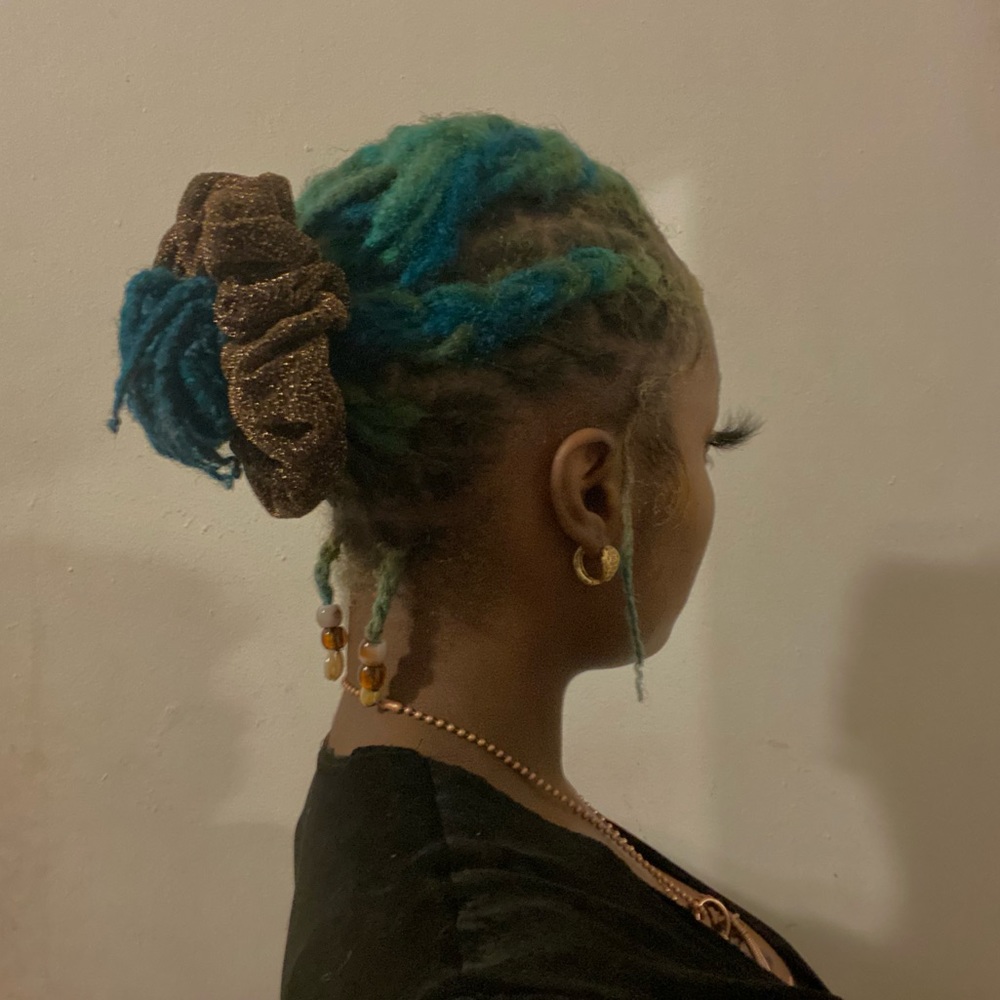 Meet your Posher, Siara